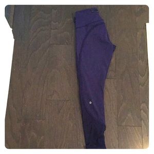 Navy blue lululemon mesh leggings 4